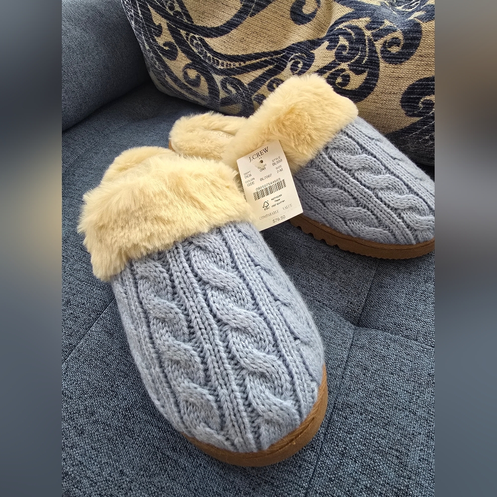 NWT J Crew Cable Knit Cozy Slippers